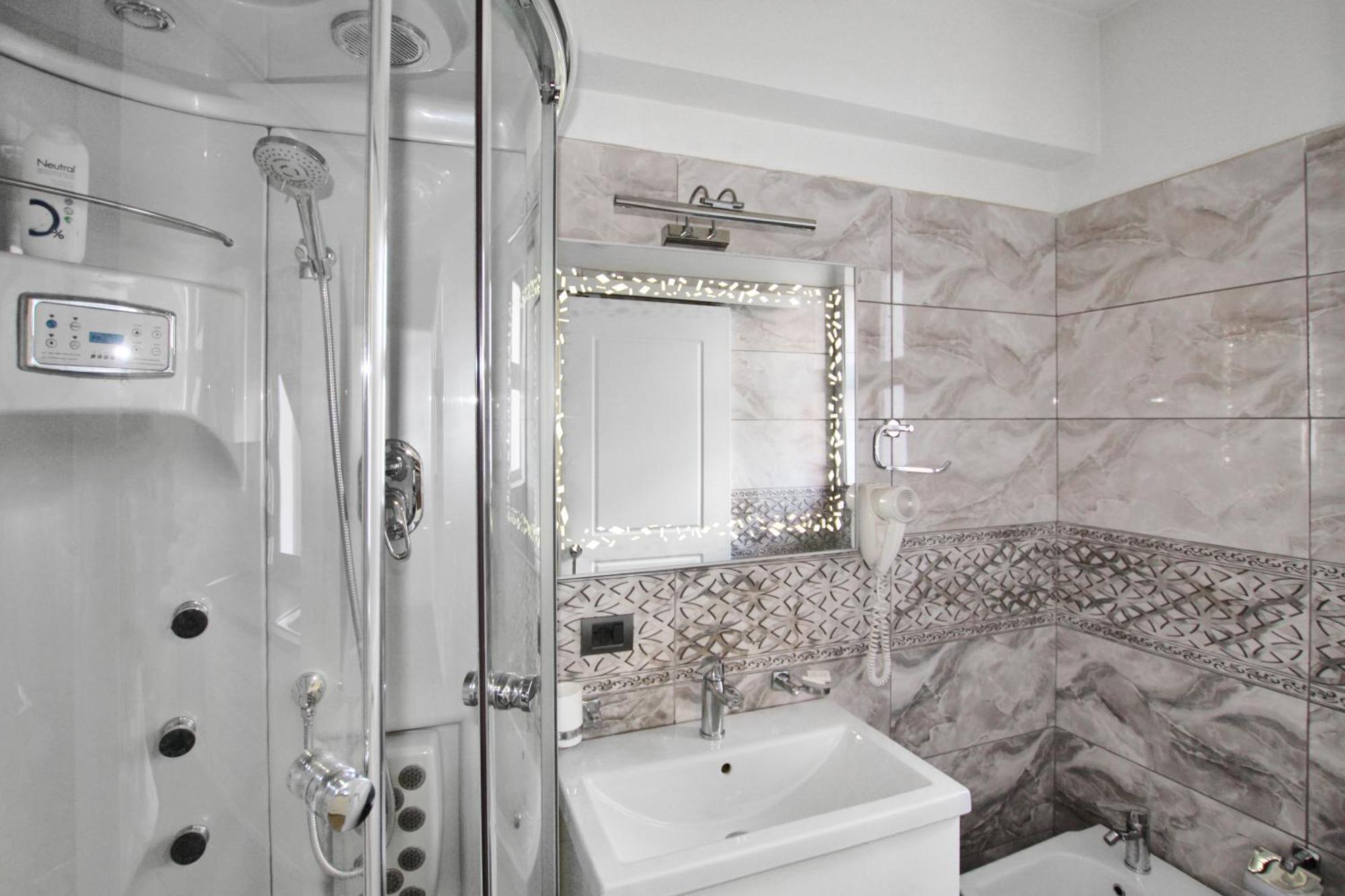 Rezidence Tredi Center 4* Tirana